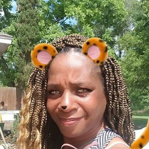 Meet your Posher, Diane